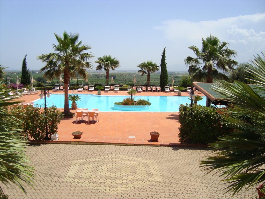 Tenuta Colle Degli Ulivi Сибари Номер фото